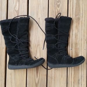 Rocket Dog lace up black suede boots size 7 tall
